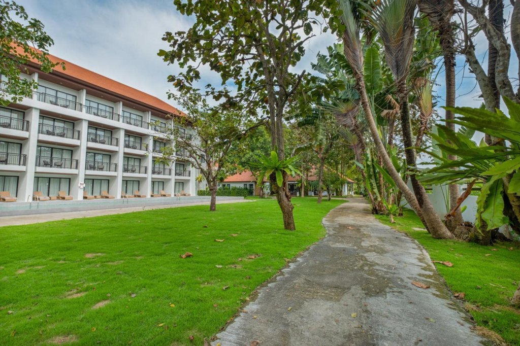 Тхаланг: Estella Phuket Mai Khao Beach Resort