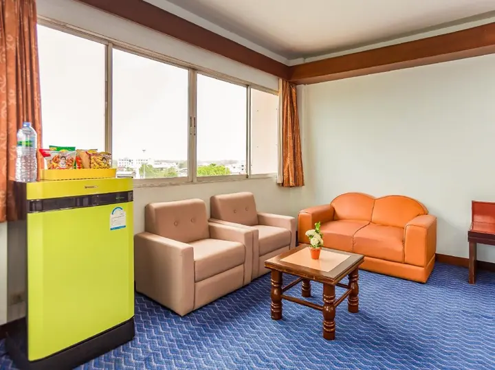 Сураттхани: Grand Thara Hotel