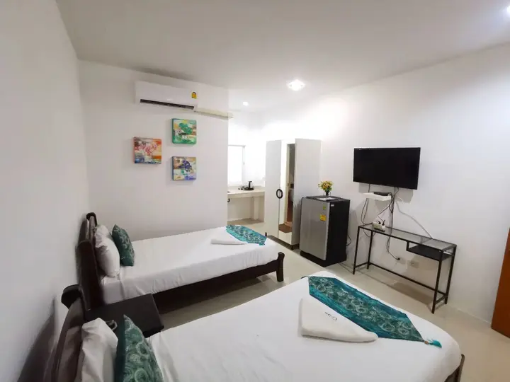 Чаам: Phet Cha-am Plaza & Resort