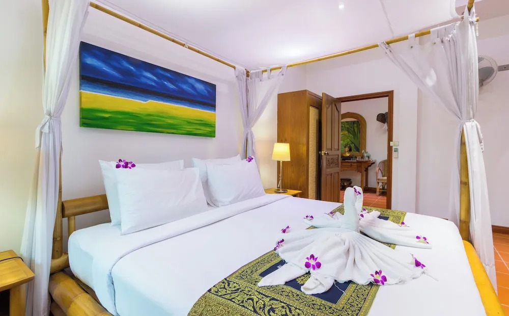 Муанг: Luxury Four Bed Villa Jasmine, Infinity Pool, Full Staff , Chef and Breakfasts