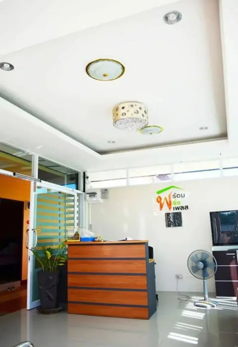 Кхонкэн: Phrom Phring Place Service Apartment