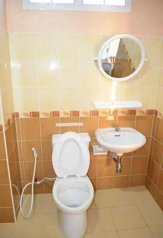 Кхонкэн: Phrom Phring Place Service Apartment