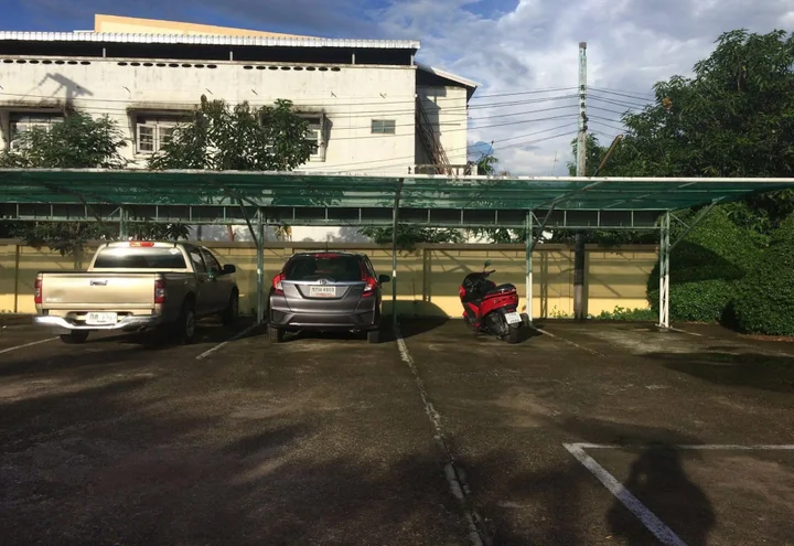 Кхонкэн: Phrom Phring Place Service Apartment