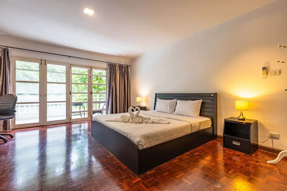 Хуахин: 4 BR Townhouse in Great Location BSS