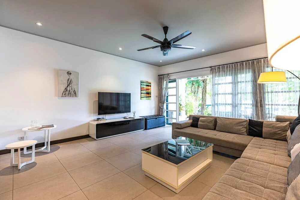 Хуахин: 4 BR Townhouse in Great Location BSS