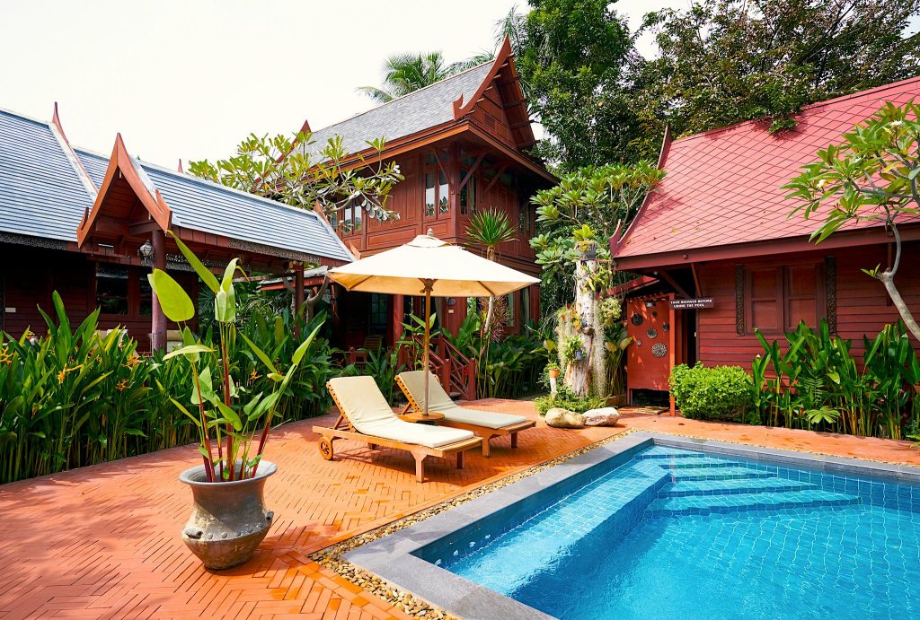 Хуахин: Ruen Kanok Thai House