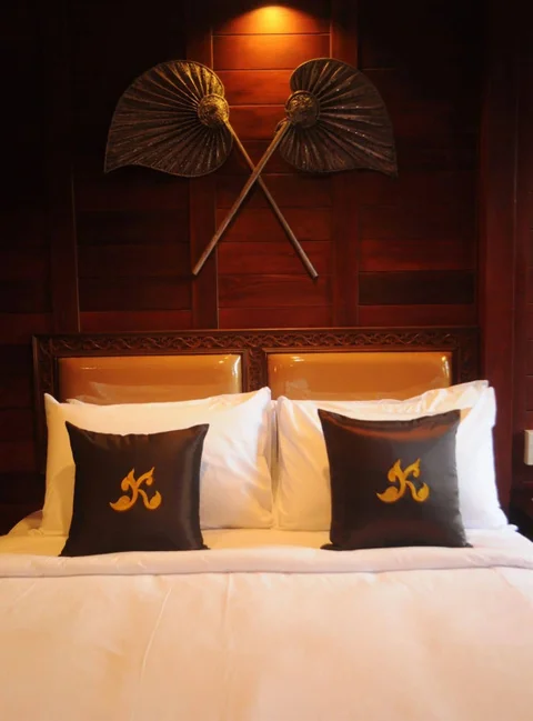 Хуахин: Ruen Kanok Thai House