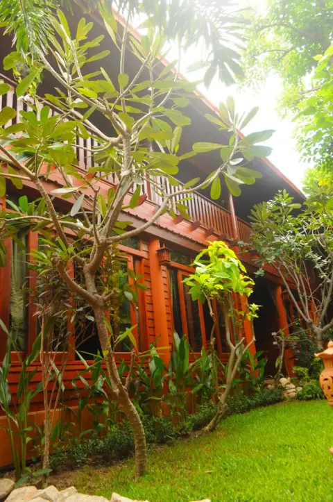 Хуахин: Ruen Kanok Thai House