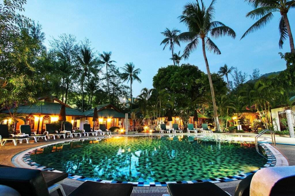 Кату: Eden Resort & Villas