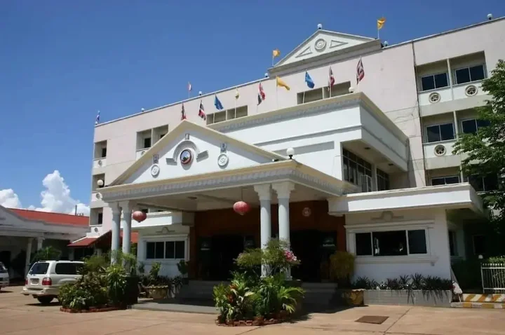 Сакон Накхон: Sakol Grand Palace Hotel