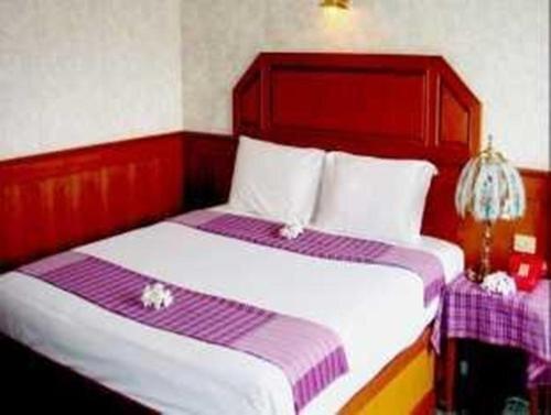 Сакон Накхон: Sakol Grand Palace Hotel