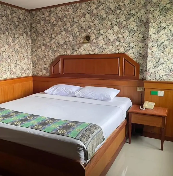 Сакон Накхон: Sakol Grand Palace Hotel