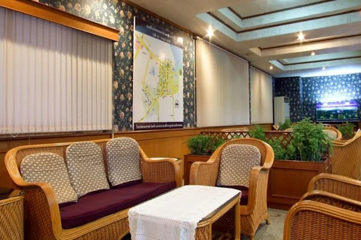 Сакон Накхон: Sakol Grand Palace Hotel