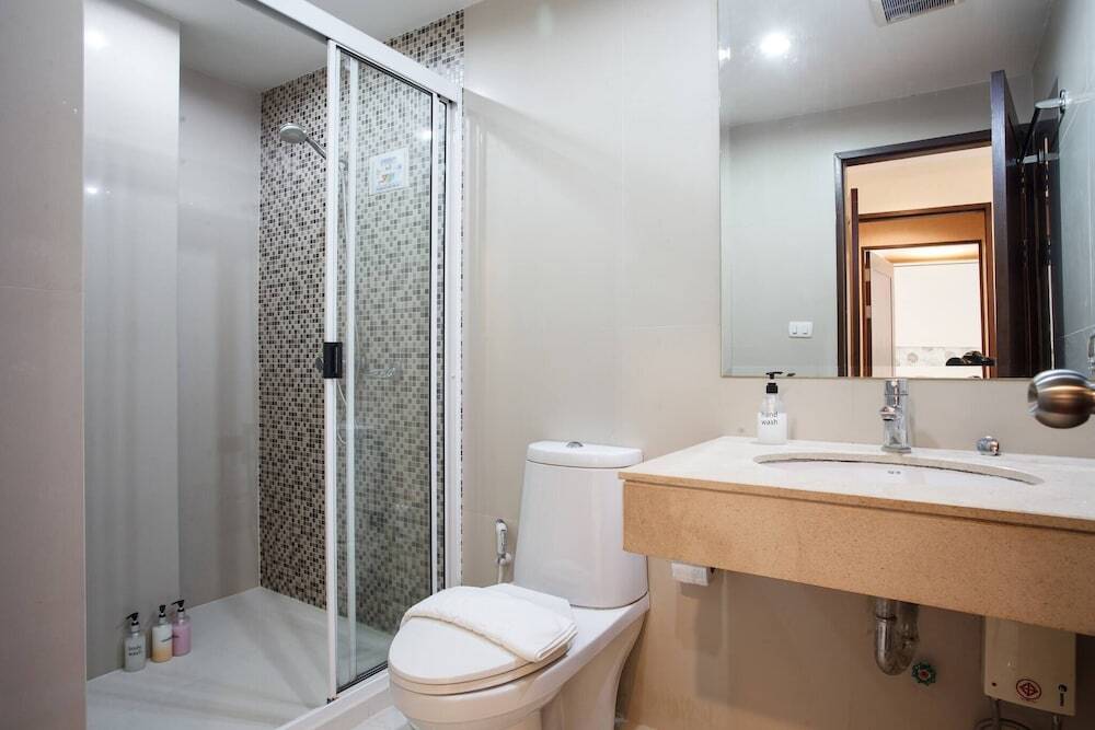 Бангкок: 4A 2bedrooms 2 Bath Downtown Bangkok Near Bts Mrt