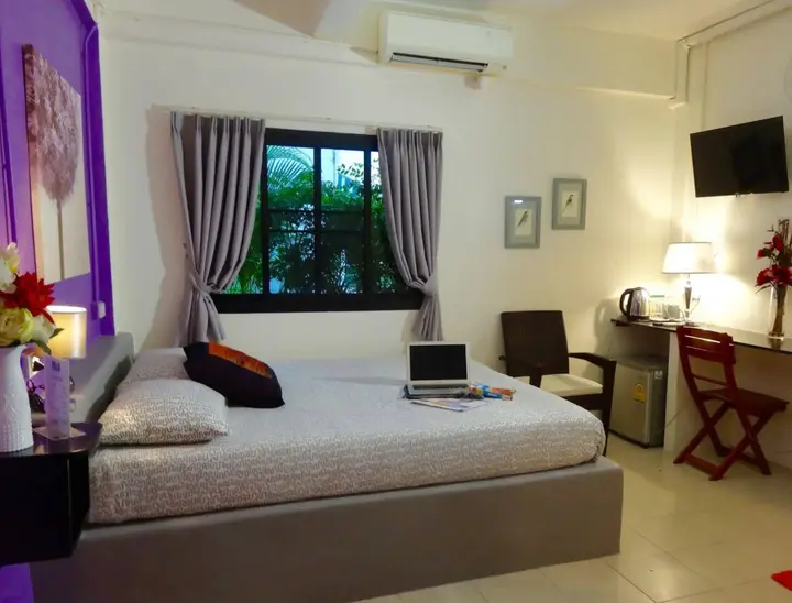 Чаам: The Beach Cha Am Guest House