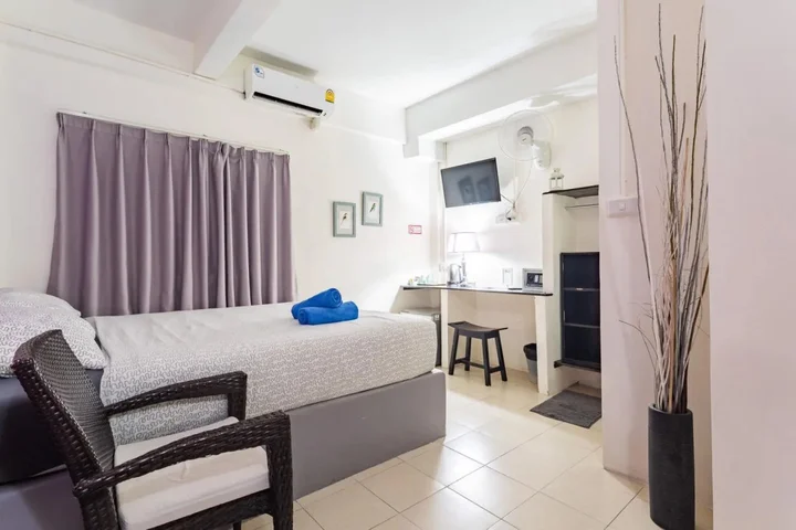 Чаам: The Beach Cha Am Guest House