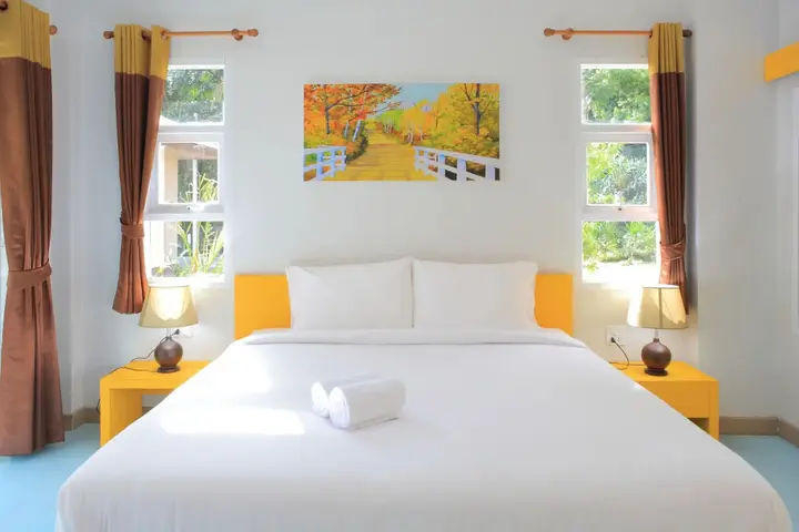 Чумпхон: Pueanjai Resort and Restuarant