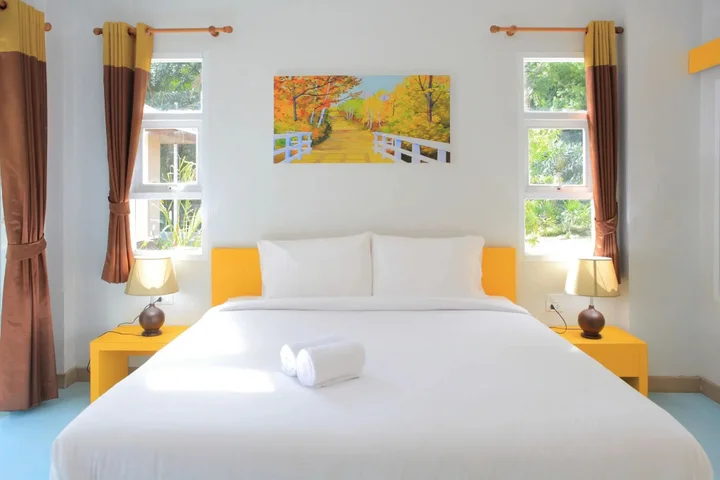 Чумпхон: Pueanjai Resort and Restuarant