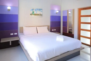Чумпхон: Pueanjai Resort and Restuarant
