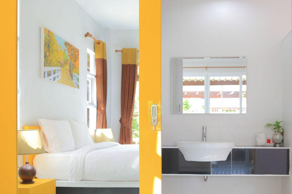 Чумпхон: Pueanjai Resort and Restuarant