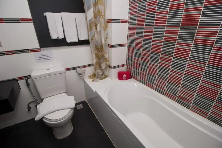 Бангкок: ZEN Rooms Soi Than Tawan