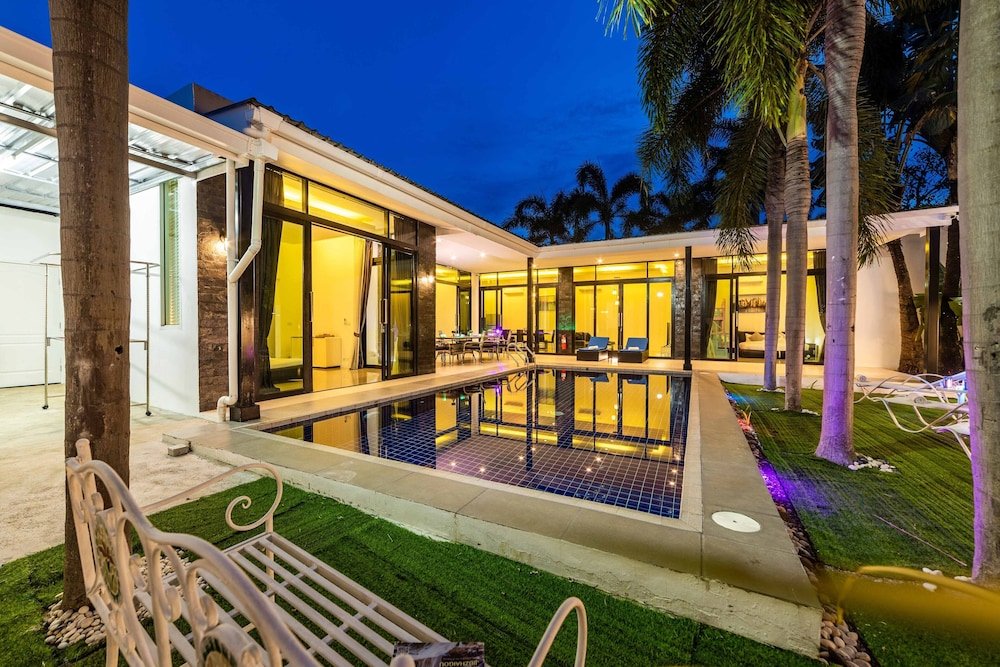 Хуахин: 3 Bedroom Pool Villa BL2