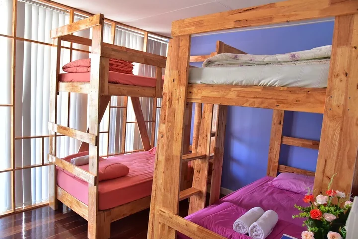 Прачуапкхирикхан: De Hostel