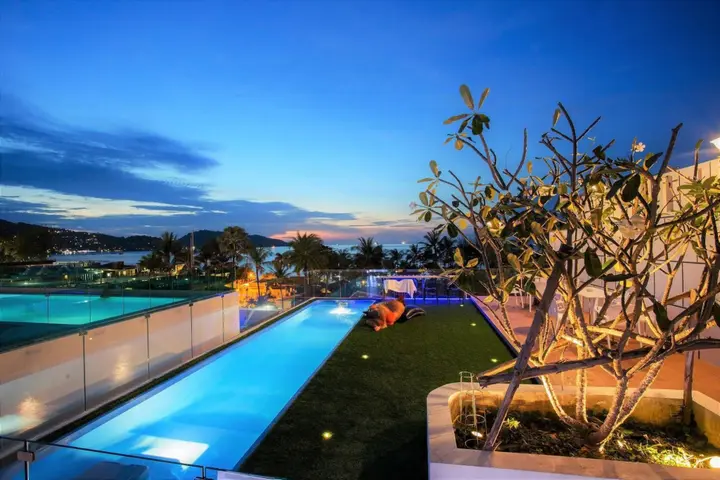 Кату: BearPacker Patong Hostel