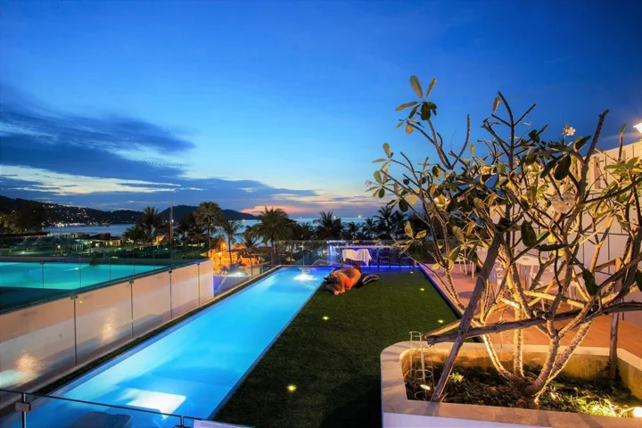 Кату: BearPacker Patong Hostel