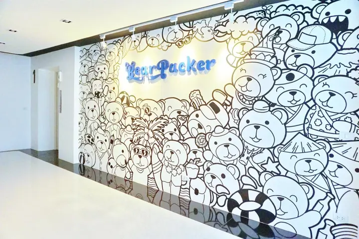 Кату: BearPacker Patong Hostel