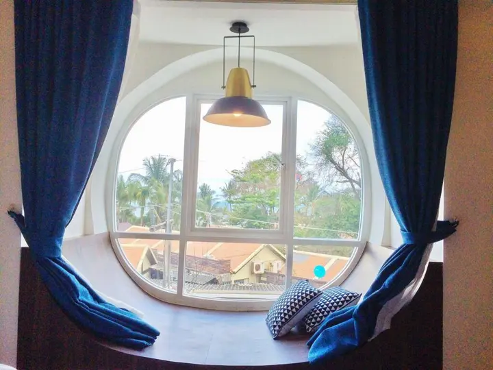 Кату: BearPacker Patong Hostel