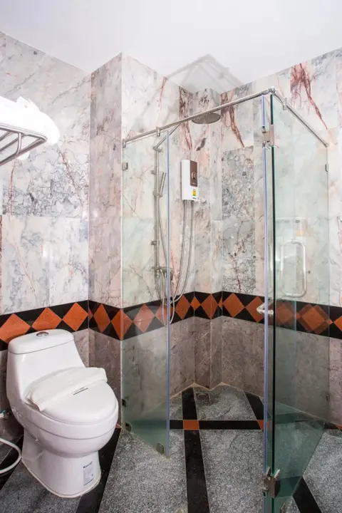 Сирача: Triple B Boutique Residence