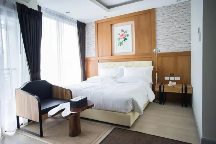 Сирача: Triple B Boutique Residence