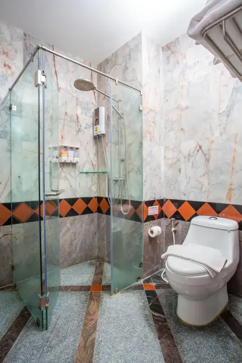 Сирача: Triple B Boutique Residence