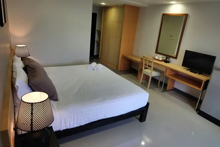 Хатъяй: Wisdom Residence