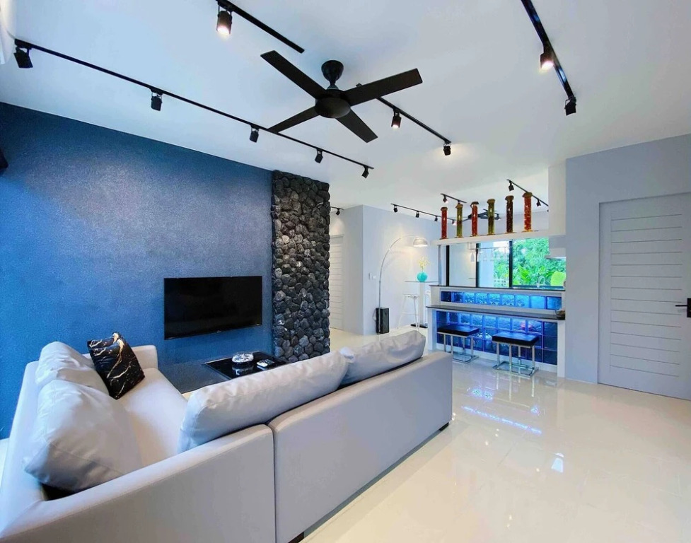 Тхаланг: Stylish 3br Pool Villa Walk to Beautiful Naiyang Beach