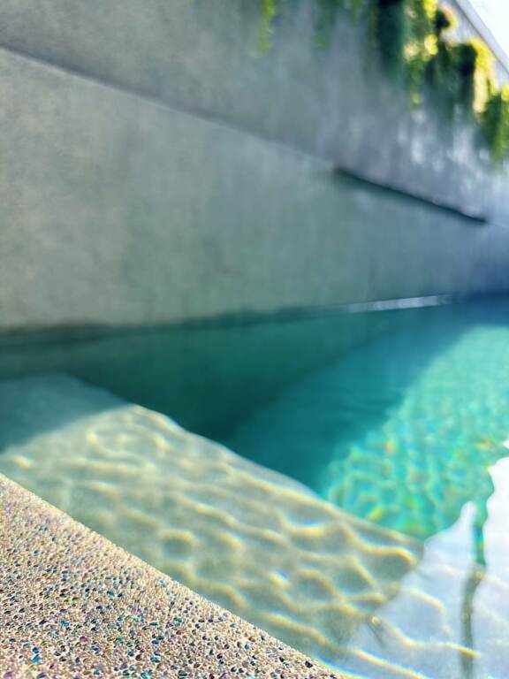 Тхаланг: Stylish 3br Pool Villa Walk to Beautiful Naiyang Beach
