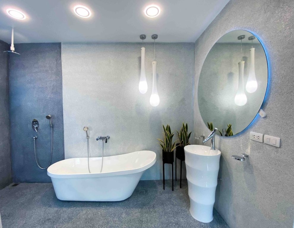 Тхаланг: Stylish 3br Pool Villa Walk to Beautiful Naiyang Beach