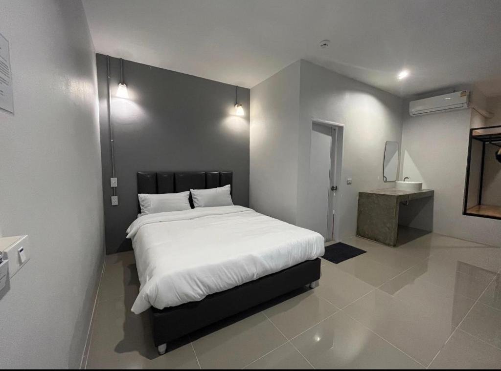 Чианграй: Life Hotel Rong Khun