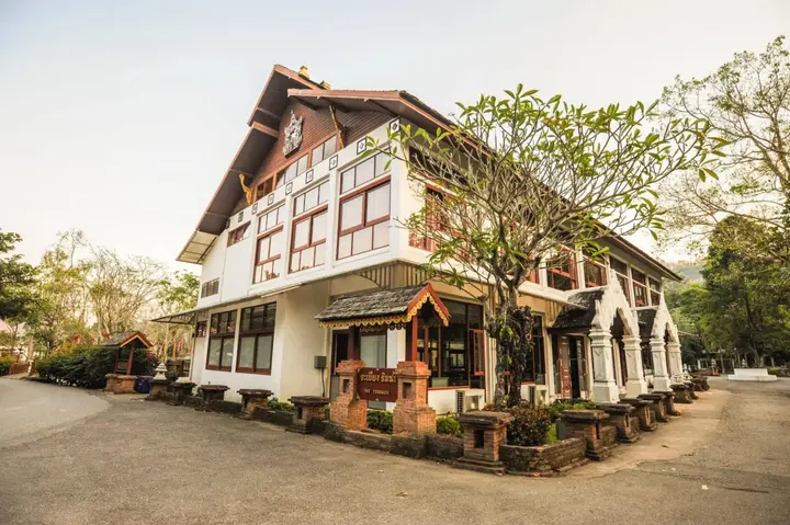 Ханг Донг: Suan Bua Resort