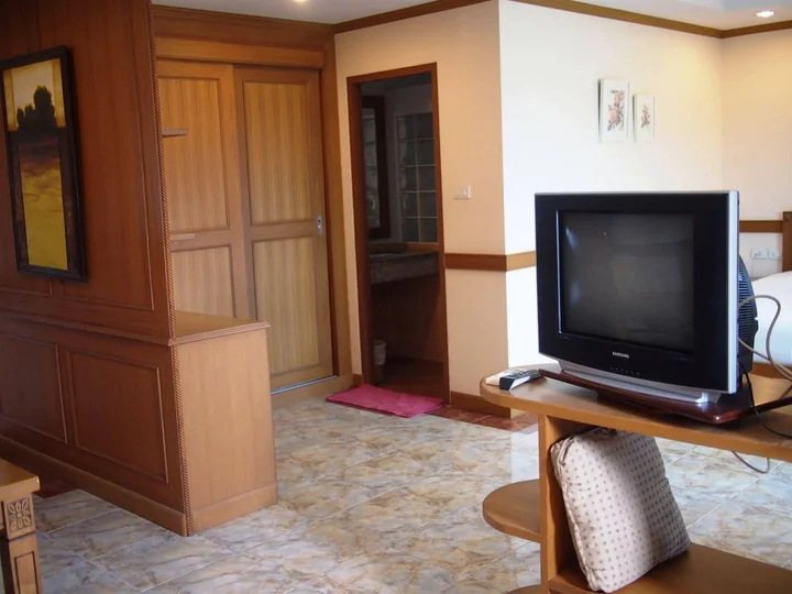 Паттайя: Navin Mansion 3