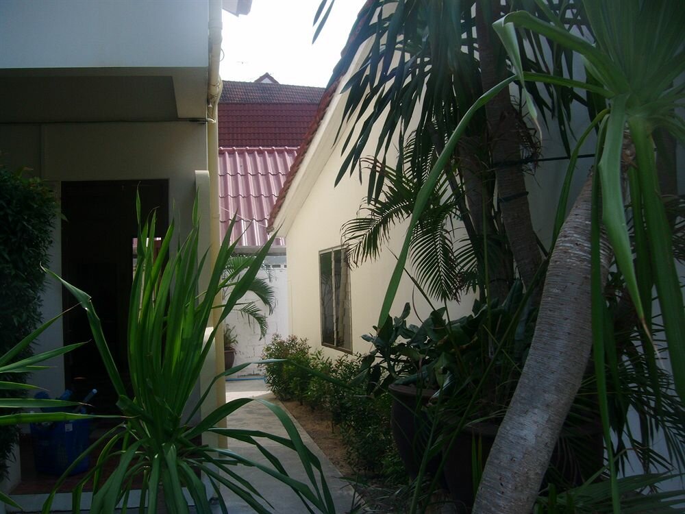 Кату: Hotel Puerta del Sol Phuket