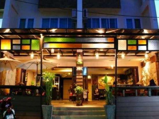 Кату: Athome Hotel @Nanai 8