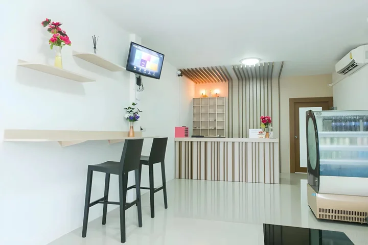 Сураттхани: Cheaper Room