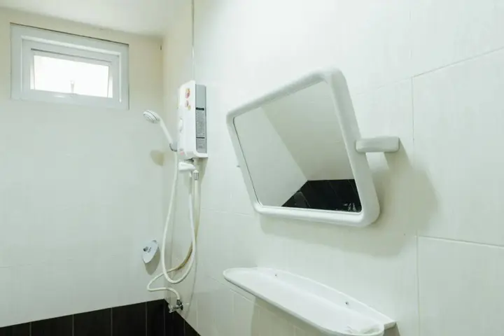 Сураттхани: Cheaper Room