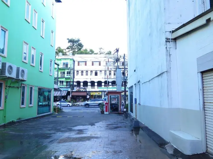 Кату: 6 39 -2bedroom 2baths 1 km Walking to Patong Beach