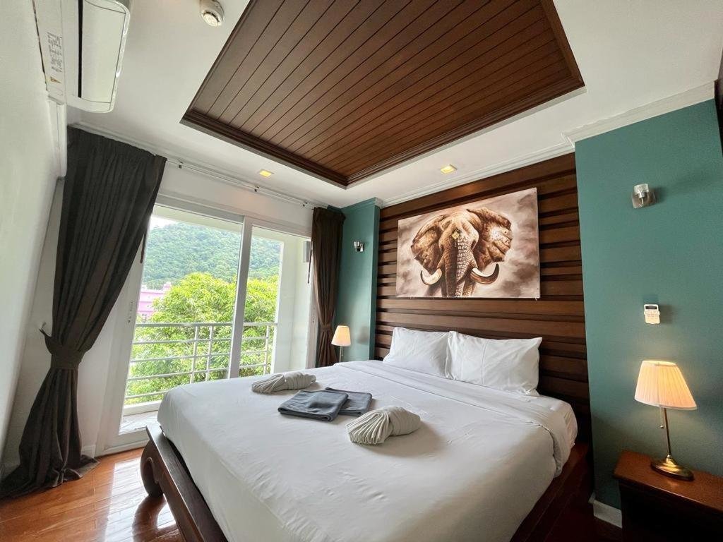 Кату: 6 39 -2bedroom 2baths 1 km Walking to Patong Beach