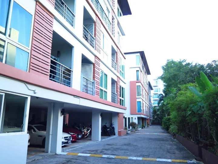 Кату: 6 39 -2bedroom 2baths 1 km Walking to Patong Beach