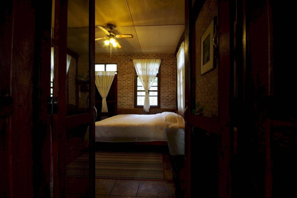 Tharnthong Lodges — фото 1