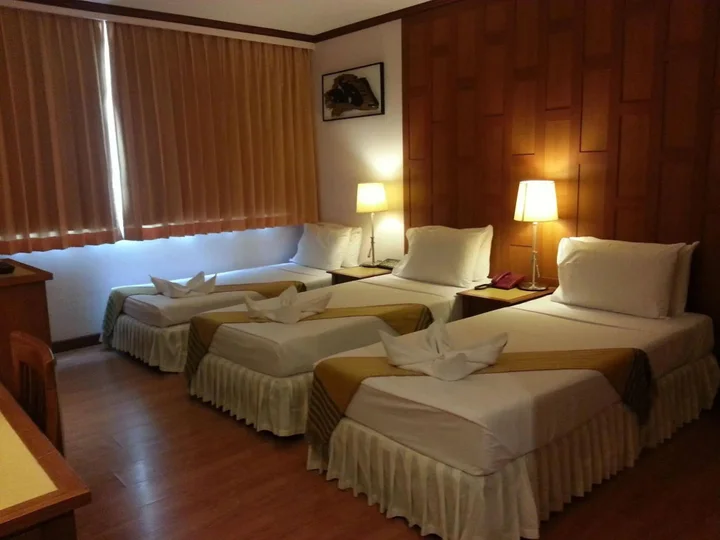 Бангкок: New Siam Riverside